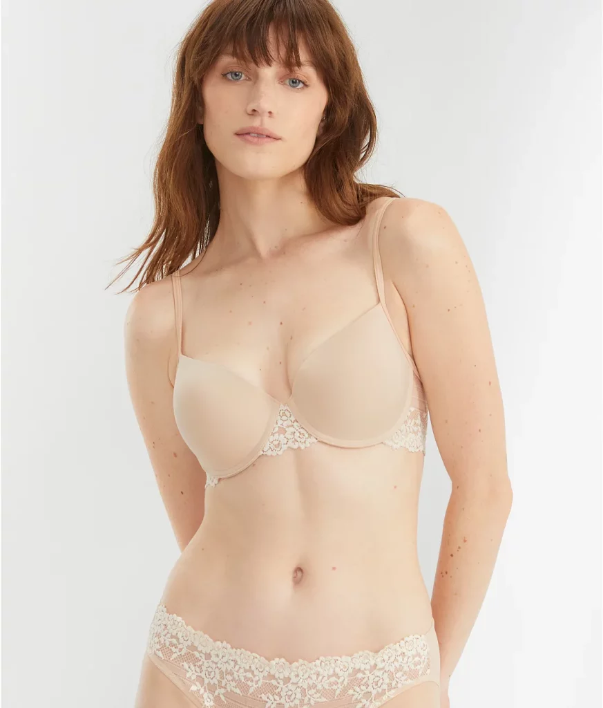 Embrace Lace Petite Push-up Bra by Bare Necessities