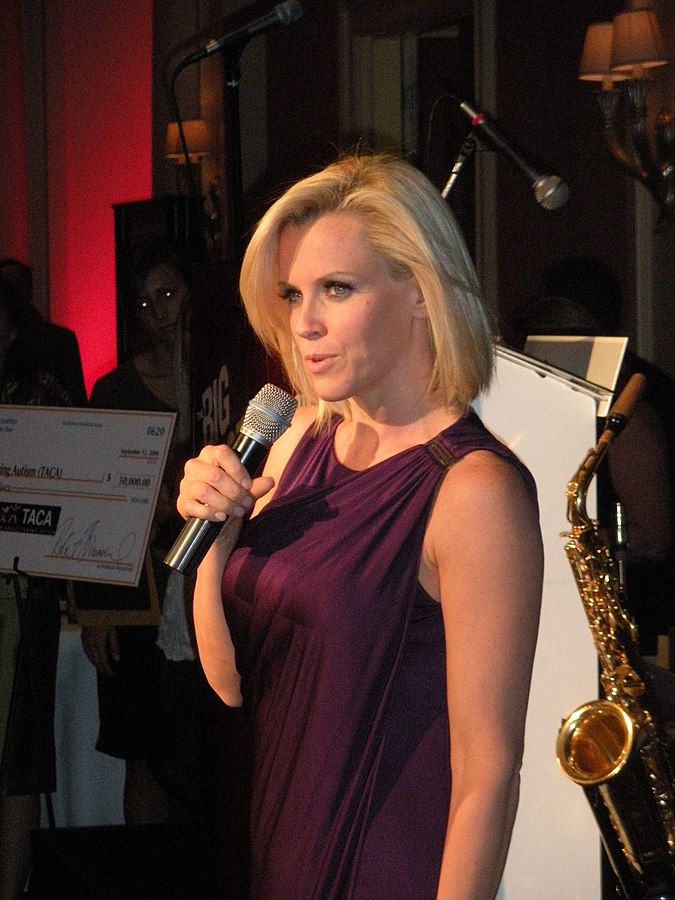 Jenny McCarthy - an example of a celebrity with 34D boobs